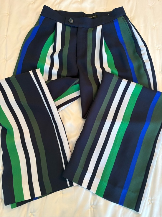 Banana Republic Pants - Banana Republic Striped Chinos in Navy, Green & White